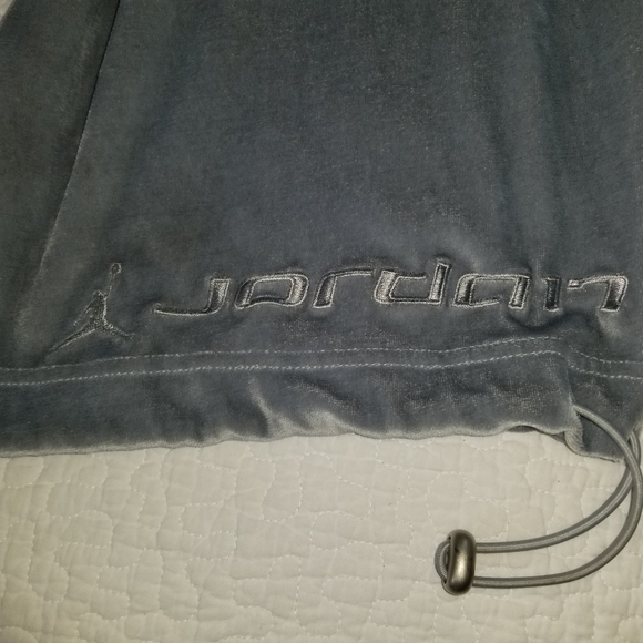 Nike Air Jordan 17 COOL GRAY Velour Sweatshirt and Pants - Picture 9 of 16